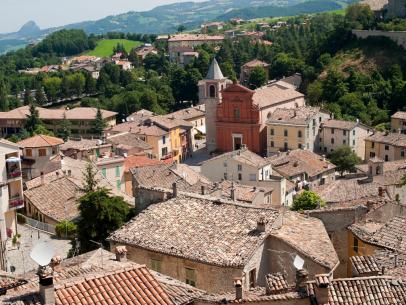 Italy's Most Charming Small Towns, Italy Vacation Destinations, Ideas and  Guides 