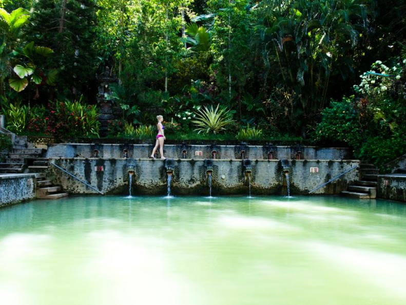 Banjar Hot Springs, Bali