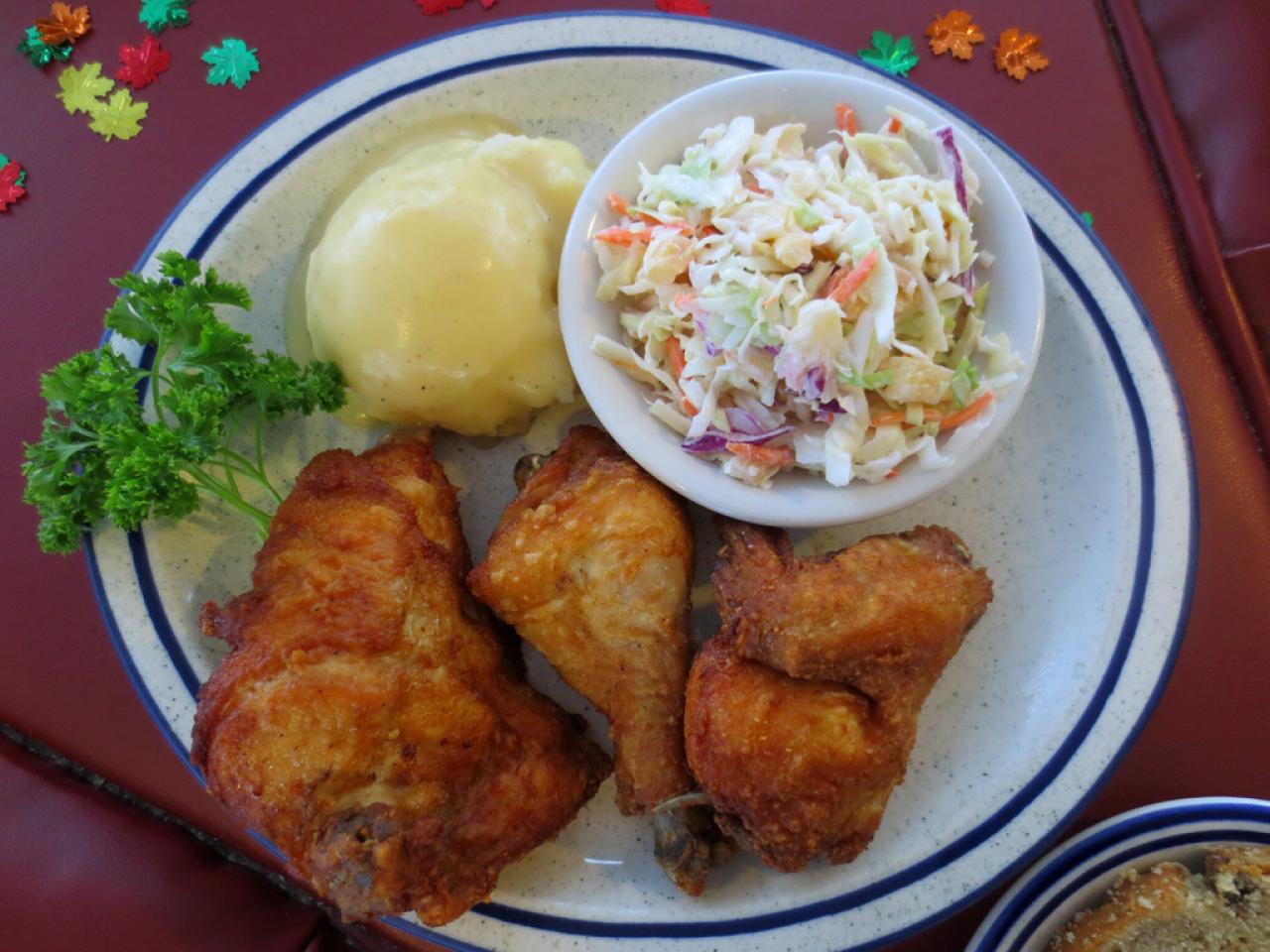 Pressure fryer delivers succulent fried chicken