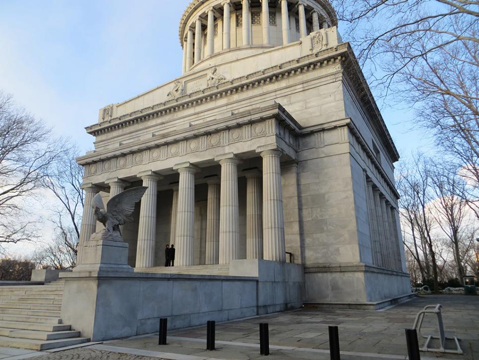 Selling Grant's Tomb