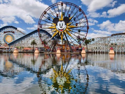 Your Complete Guide to Visiting Disneyland