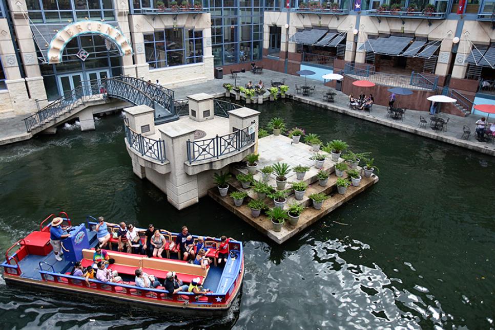 Things To Do On The San Antonio River Walk San Antonio Travel