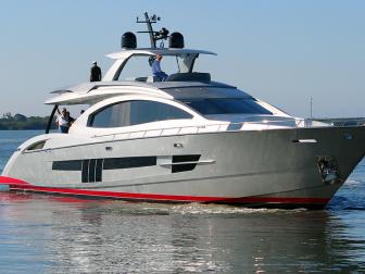 LSX92 Motor Yacht