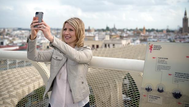 Sam Brown takes a photo of herself in Spain