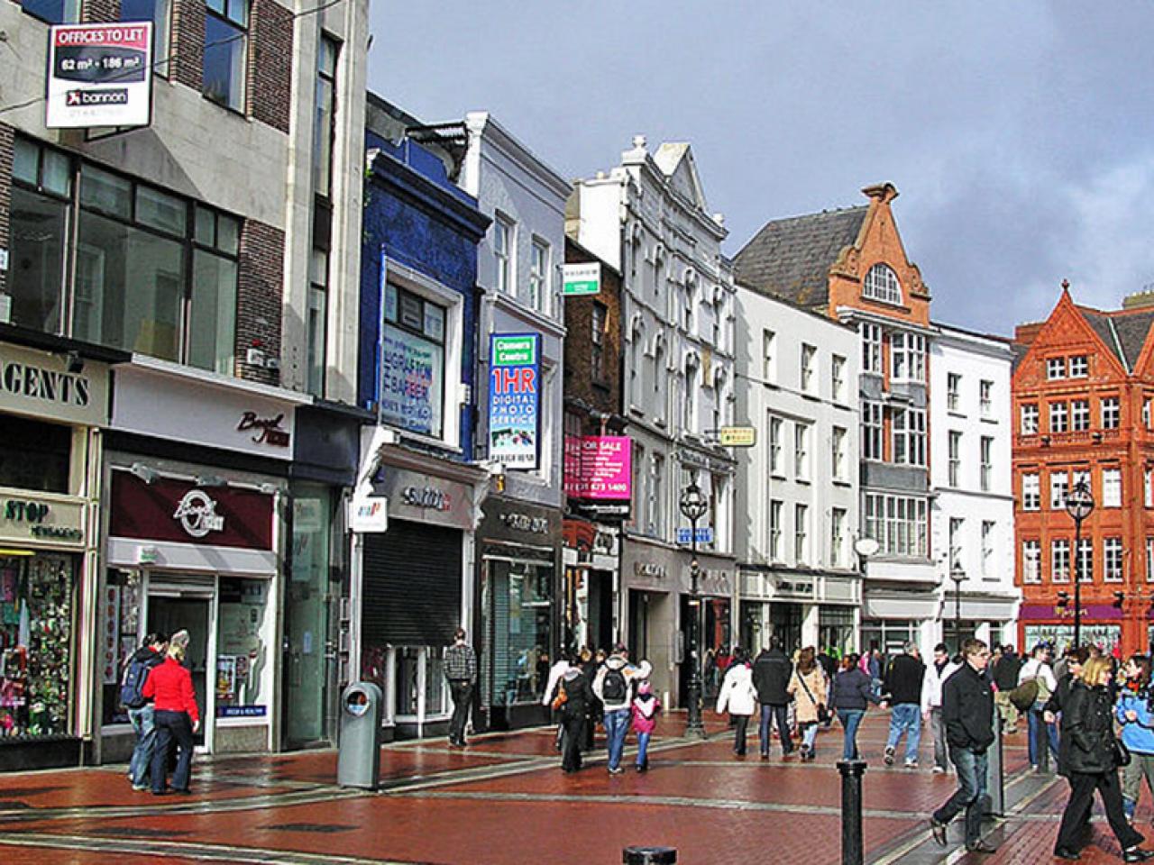 Explore Dublin's traditional Irish music scene - Lonely Planet