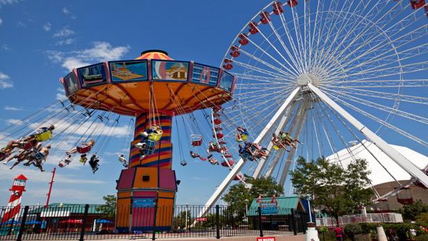 Chicago S Navy Pier Pictures Chicago Travel Channel