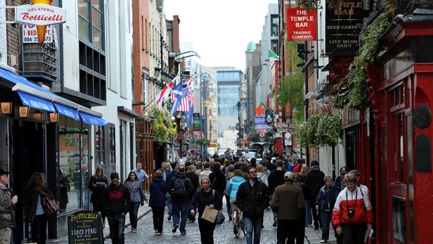  'The Temple Bar area of Dublin, Ireland, is pictured on May 20, 2011. AFP PHOTO / PAUL ELLIS (Photo credit should read PAUL ELLIS/AFP/Getty Images)'
