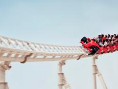 Think you’re a theme parks pro? Answer these trivia questions to see how well you know some of the world’s most popular parks and rides.
