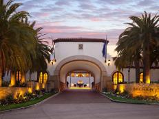 <p>Oyster.com and Travel Channel's top picks for LA beach hotels.</p>
