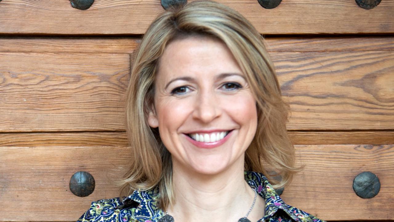 how old is samantha brown travel channel