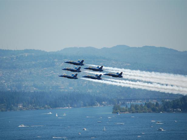 Blue Angels air show, Seattle Seafair