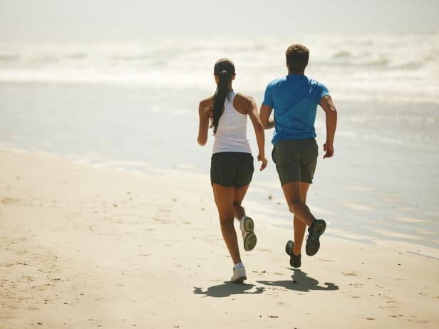 staying fit, couple, running, exercise, beach, vacation