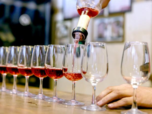 Sip, Savor, and Explore: International Wine Tasting around the Globe