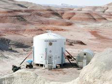 logding, places to stay, weekend trip, unique, unusual, mars desert research station, utah