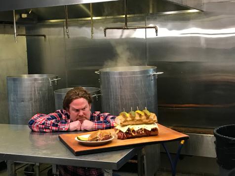 Just Announced! 'Man v. Food' Returns to Travel Channel