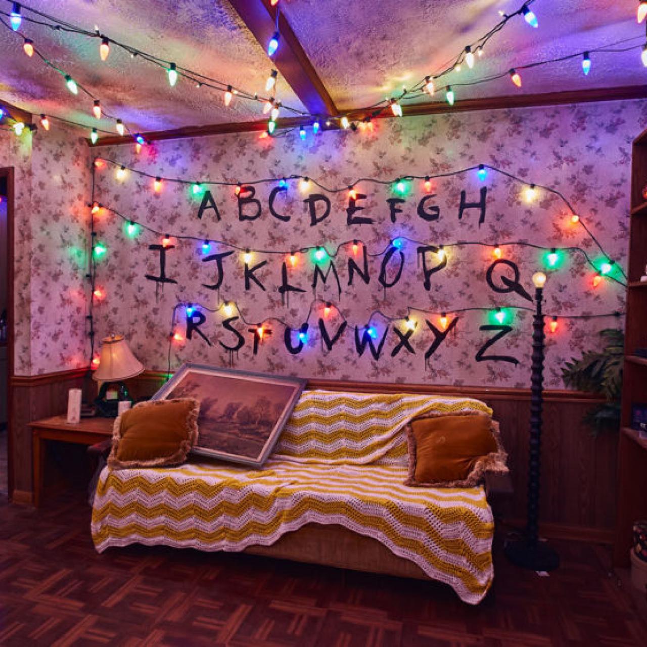 https://travel.home.sndimg.com/content/dam/images/travel/fullset/2018/10/01/CI-Universal_Stranger-Things-HHN.jpg.rend.hgtvcom.1280.1280.suffix/1539381194251.jpeg