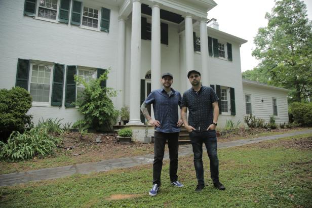WS - Cast Members, Steve Gonsalves and Dave Tango at Jones House.