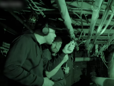 The TAPS crew from "Ghost Hunters" investigate the entities that haunt a Pittsburgh brewery.