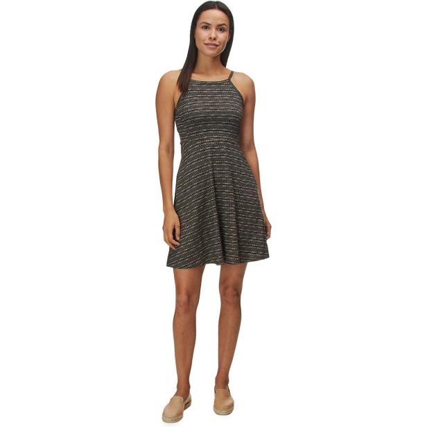 Women s Clothes to Pack for Spring and Summer Travel Travel Channel