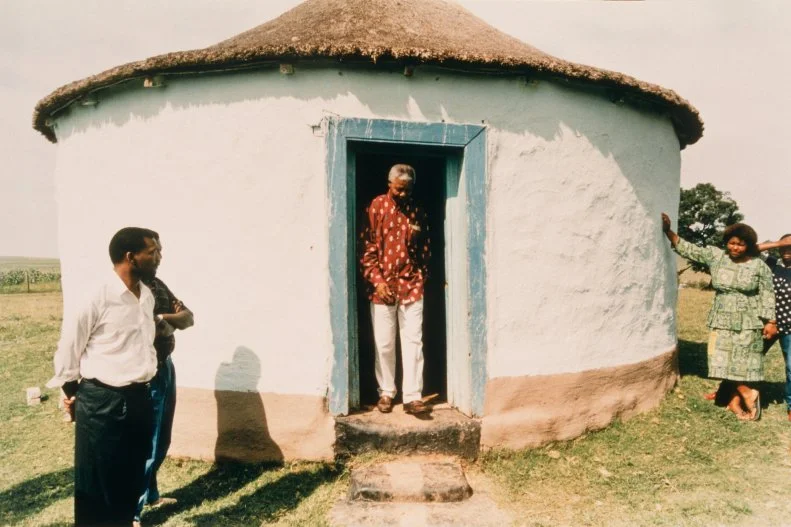 South African politician Nelson Mandela visitshis childhood home in Transkei during his election campaign. | Location: MQEKEZWENI, Transkei, South Africa. (Photo by David Brauchli/Sygma via Getty Images)