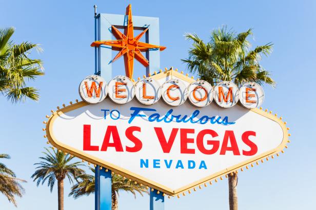 Welcome to Fabulous Las Vegas Sign: The Complete Guide
