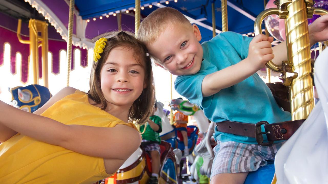 Fun in the sun: Here are four key ways playing outside helps your child —  Oakland Family Services