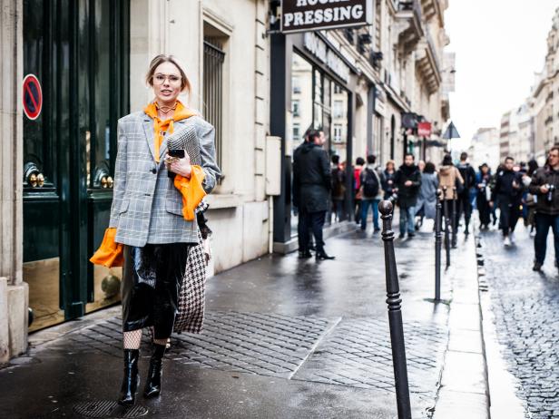 PARIS, FRANCE - MARCH 05:  A guest is seen in the streets of Paris before the Valentino show during Paris Fashion Week Womenswear Fall/Winter 2017/2018  on March 5, 2017 in Paris, France.  (Photo by Claudio Lavenia/Getty Images)