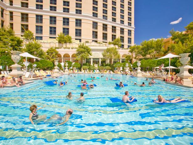 Photos of Las Vegas Pool Parties at Various Hotels As the City Reopens