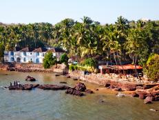 Dona Paula in Goa has gorgeous beaches fringed by rows of delicate casuarina and palm trees. 