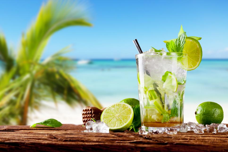 10 Iconic Caribbean Cocktails | Caribbean Vacations Destinations, Ideas ...