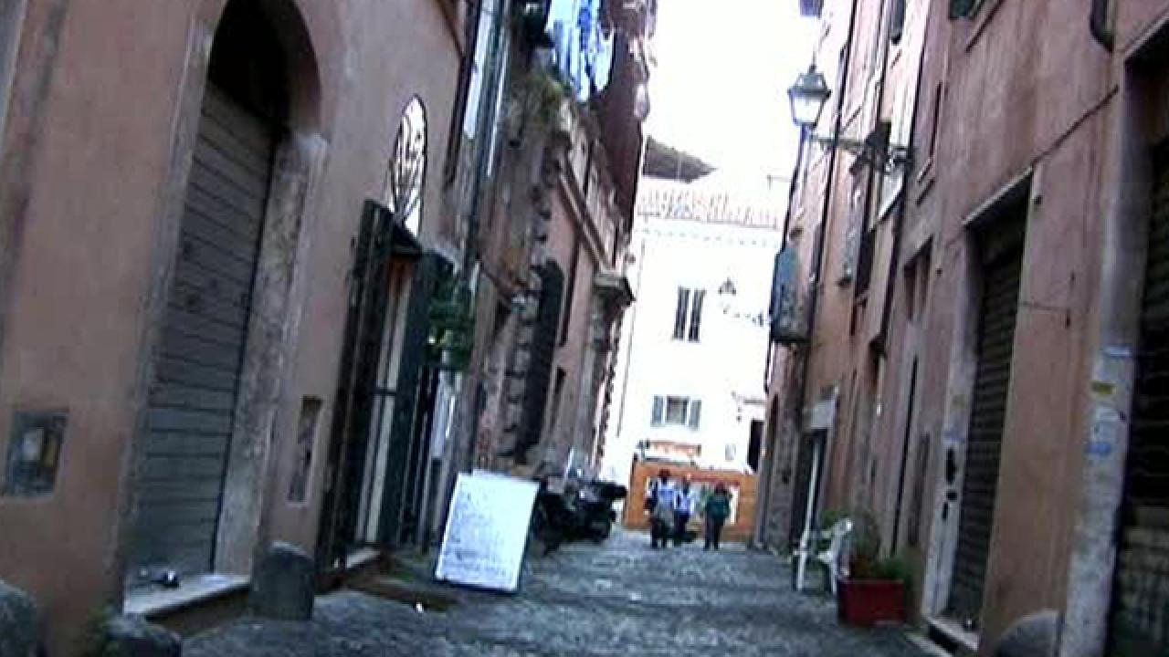 The Neighborhoods of Rome