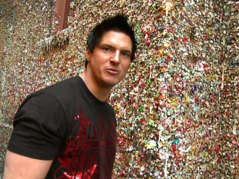 Wall O'Gum at Kell's Irish Pub