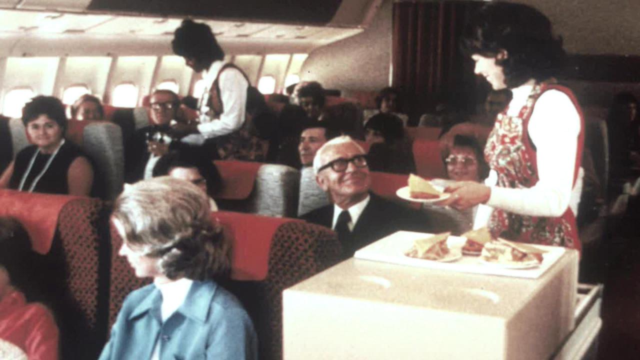 Early Air Travel Was Luxurious