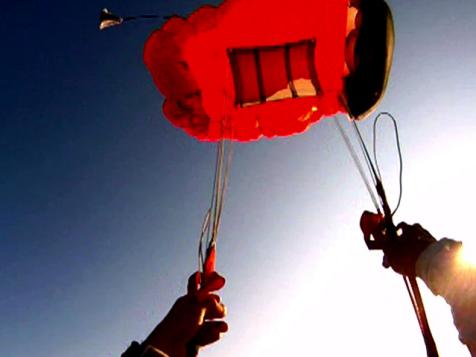 Travel Testers: Skydiving