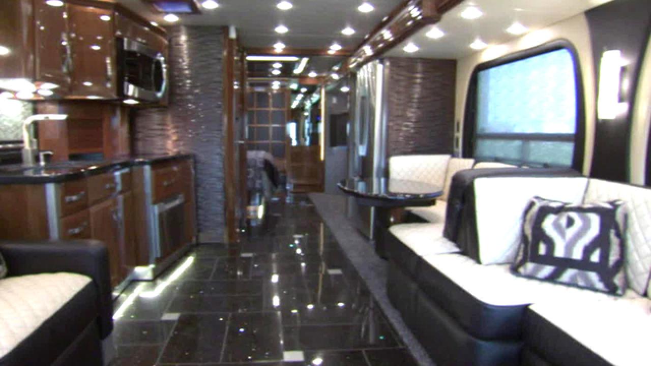 King Aire Motorhome