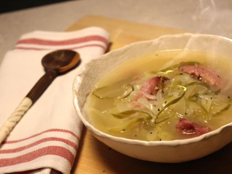 Lithuanian Cabbage Soup