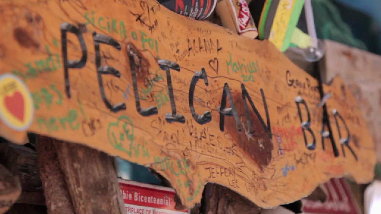 Floyd's Pelican Bar