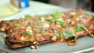 New York:<br> Brooklyn's Di Fara Pizza